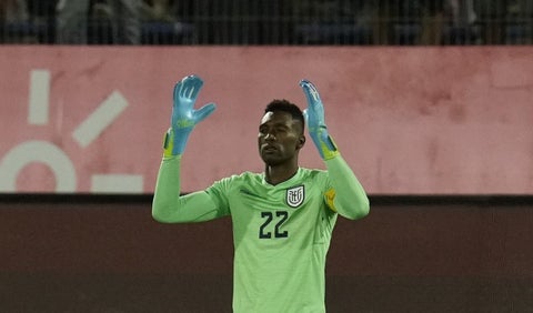 Alexander Domínguez