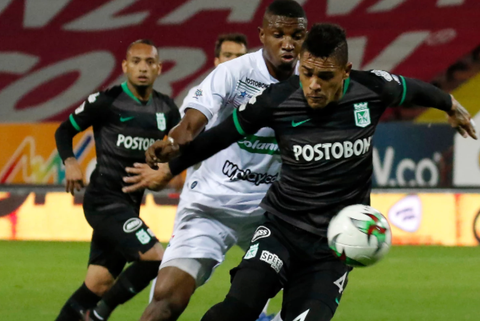 Jontahan Álvez, jugador de Nacional