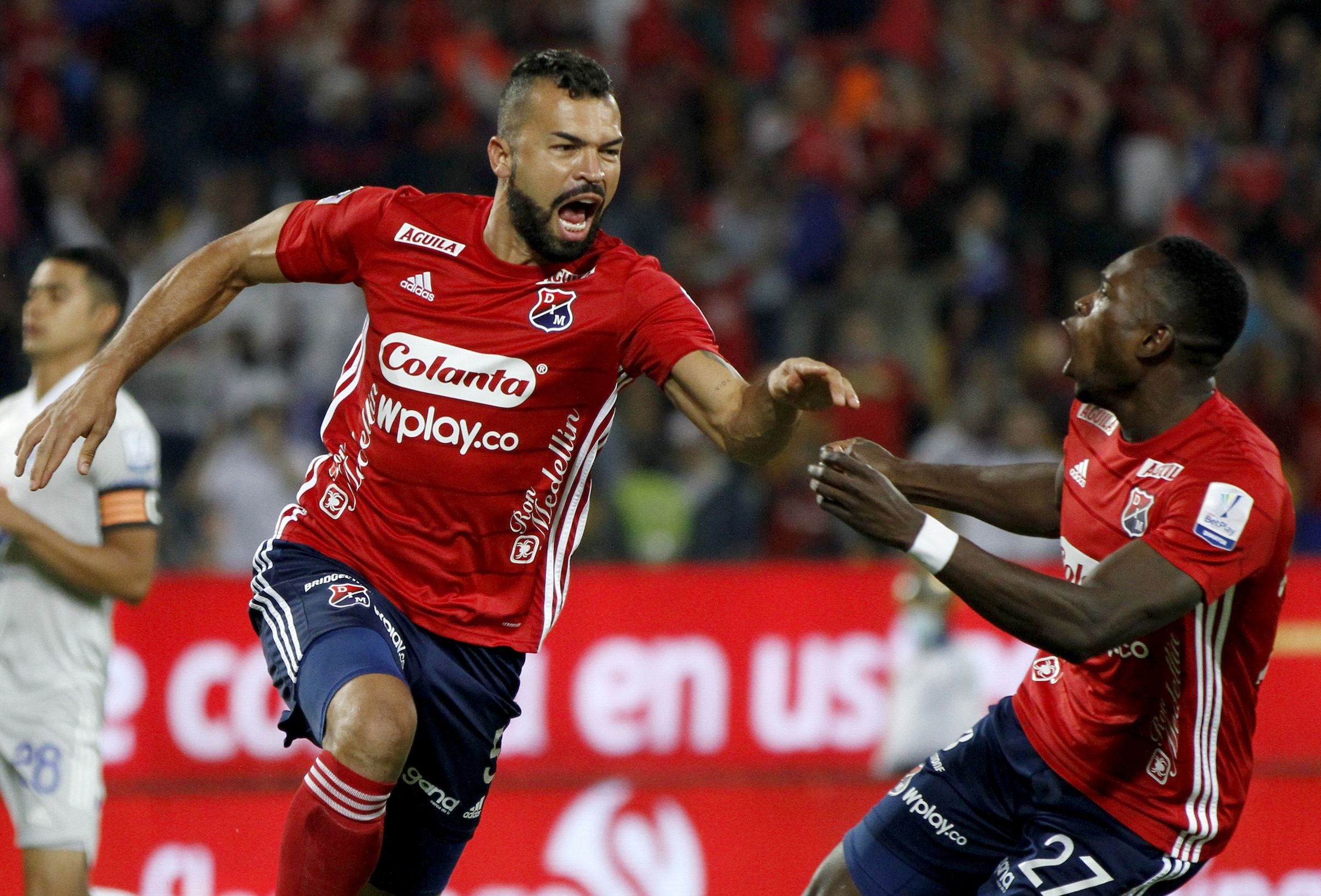 Andrés Cadavid luego de convertir el gol de la victoria de Medellín frente a Millonarios.