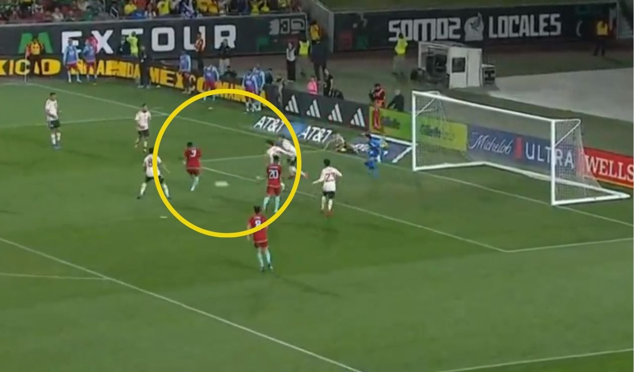 Andrés Reyes - México vs Colombia