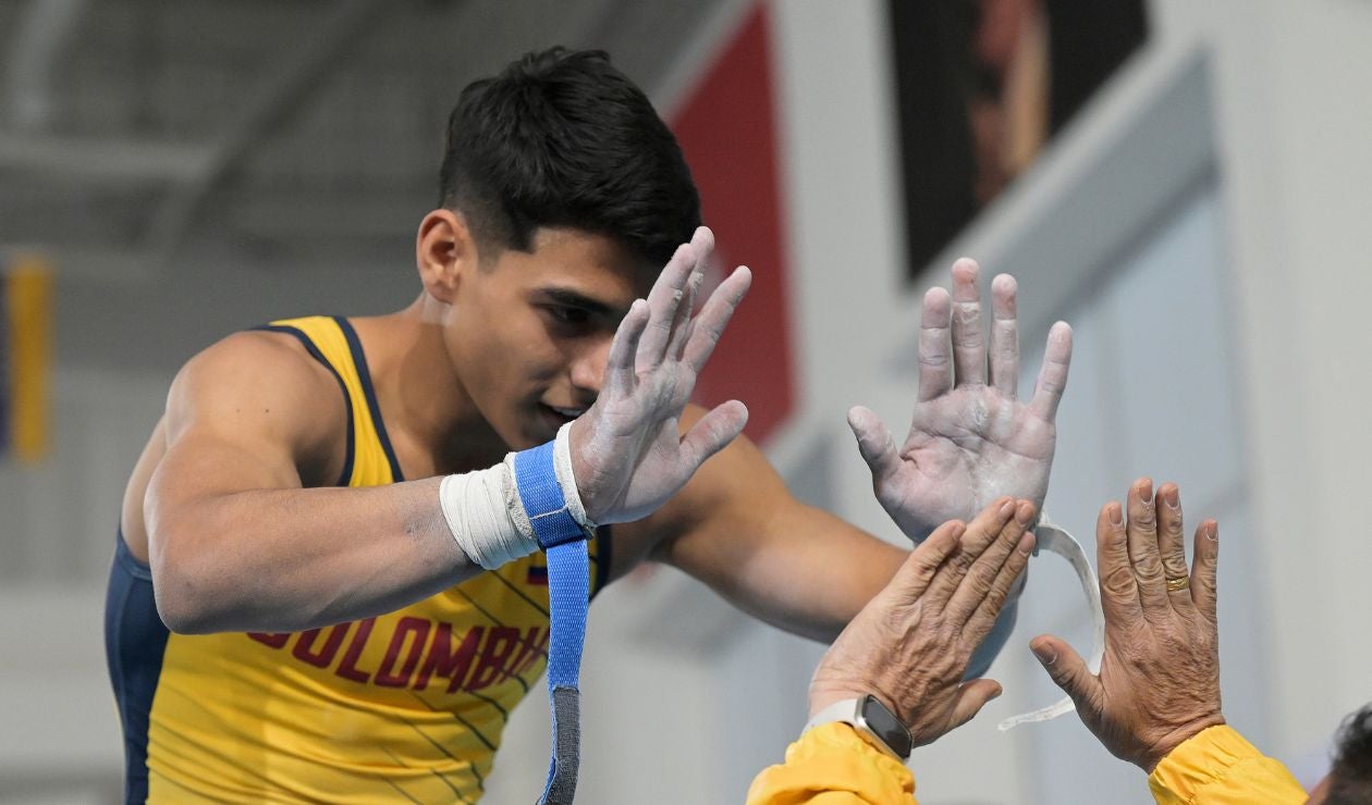 Angel Barajas Mundial Juvenil de Gimnasia