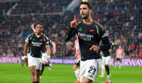 Arsenal aplastó al PSV en Champions: dura goleada en octavos de final