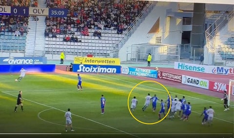 Asistencia de James Rodríguez en Olympiacos