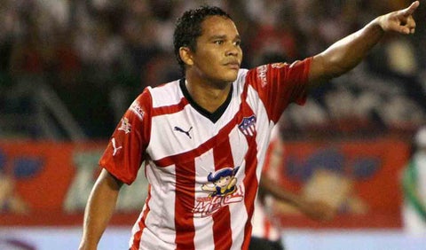 Carlos Bacca jugando con el Junior de Barranquilla