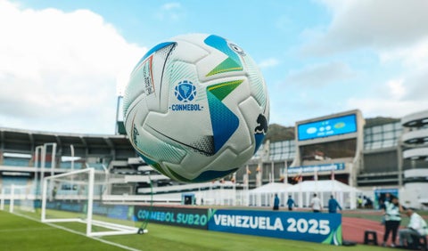 Balón del Sudamericano sub-20