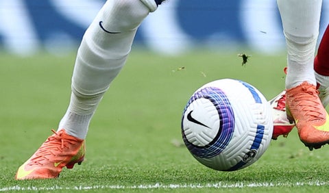 Balón del fútbol inglés