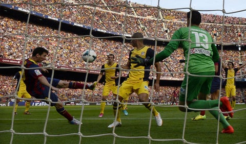 Escándalo mundial: Arbitro confesó haberle robado una Liga a Barcelona