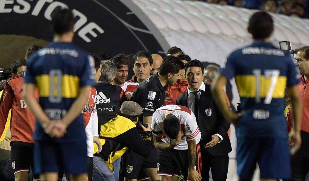 Boca - River, gas pimienta Libertadores 2015