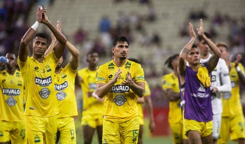 Bucaramanga sigue en Copa: aseguró clasificación por victoria de Racing