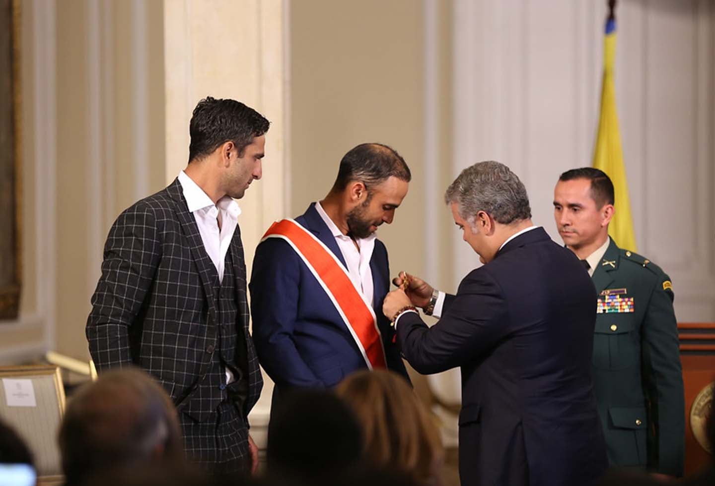 Robert Farah y Juan Sebastián Cabal, junto al presidente Iván Duque.