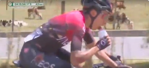 Egan Bernal, caída campeonatos nacionales de ciclismo
