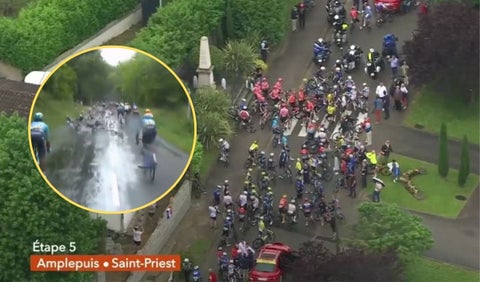 Evenepoel y Roglic tuvieron dura caída en la etapa 5 del Dauphiné 2024