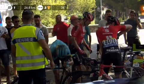 Caída de Jakob Fulgsang - Etapa 16