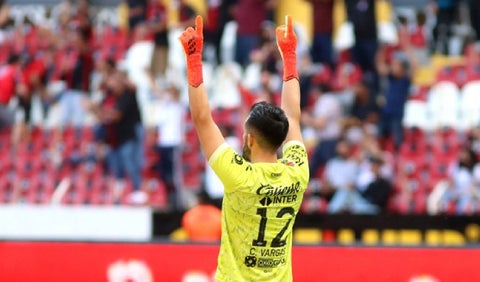 Camilo Vargas, Atlas