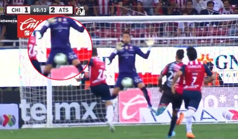 Camilo Vargas, Chivas vs Atlas, Liga MX