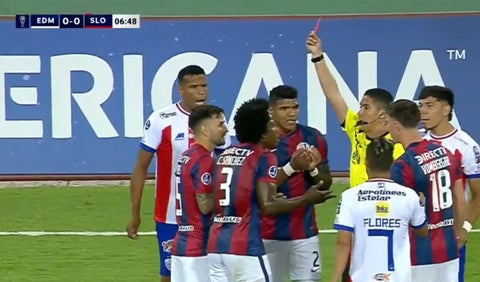 Expulsión de Carlos Sánchez con San Lorenzo, Copa Sudamericana