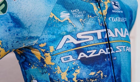 Un ciclista colombiano fue fichado por el Astana para 2024