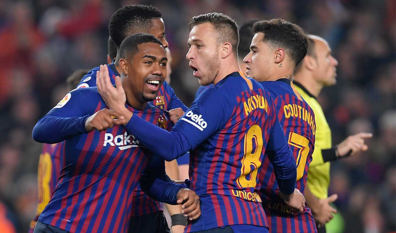Malcom celebra el gol del empate del Barcelona ante Real Madrid en la Copa del Rey