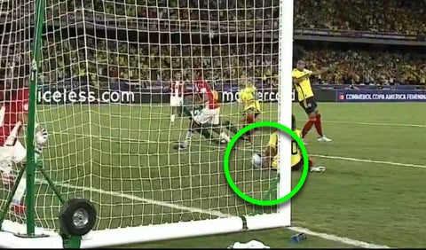 Colombia vs paraguay gol polémico