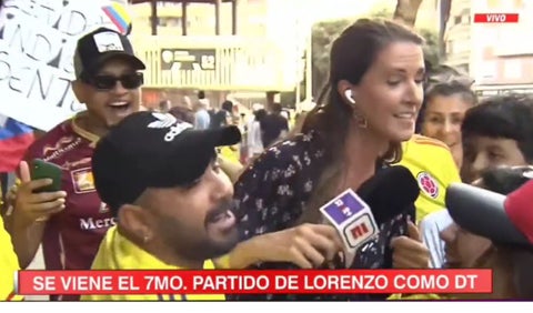 Colombiano intenta besar a periodista en Colombia vs Irak