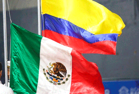 Las banderas de México y Colombia en los Juegos Centroamericanos y del Caribe Barranquilla 2018
