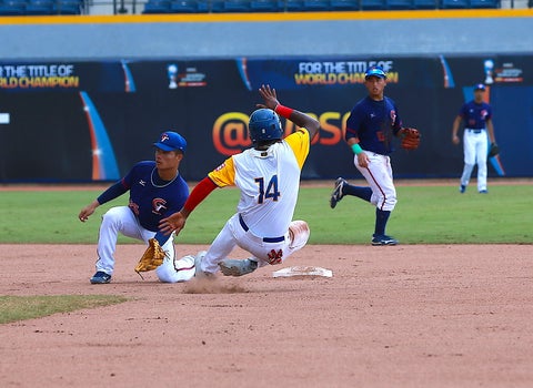 Colombia en el partido que perdió frente a China Taipei