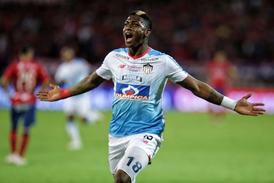 Yony González terminó siendo el salvador del Junior ante Medellín