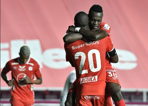 Adrián Ramos y Santiago Moreno