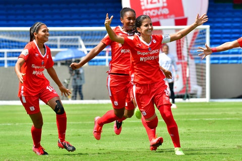Carolina Pineda, jugador del América femenino