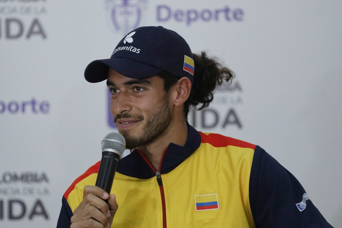 Colombia recibió el Pabellón Nacional por parte del Ministerio del Deporte para iniciar los encuentros de la Copa Davis que enfrentarán a la selección Colombiana de tenis con su similar de Luxemburgo.