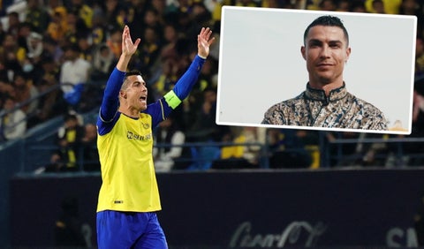 Cristiano Ronaldo con traje tradicional árabe