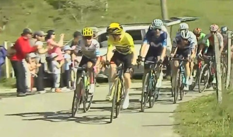 Cruce de Chaves y Vingegaard Vuelta al País Vasco