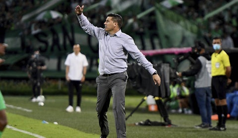 Juan Cruz Real, técnico del Junior