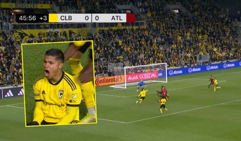 Gol del "Cucho" Hernández en la victoria de Columbus Crew en la MLS