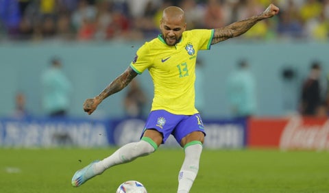 Dani Alves - Brasil
