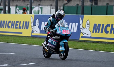 El colombiano David Alonso brilla en el Moto3: podio en el GP de Catar