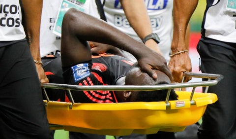 Dávinson Sánchez sufrió golpe en la cabeza en partido de la selección Colombia