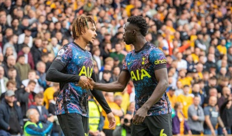 Davinson Sánchez y Dele Alli durante su etapa en Tottenham