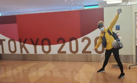 Deportistas colombianos llegando a Tokio