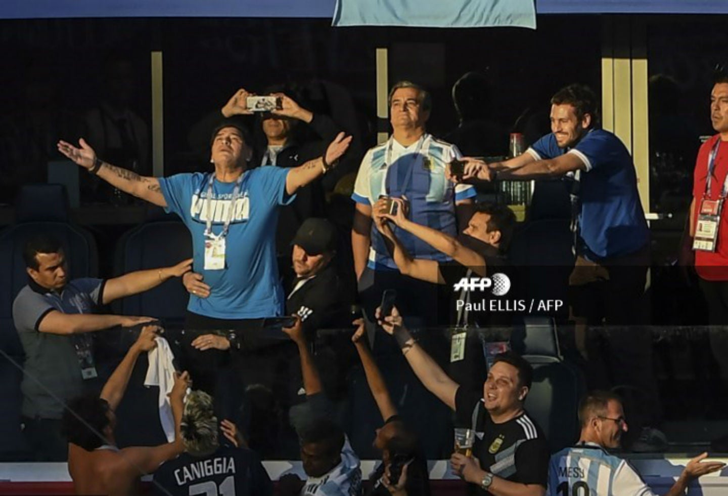 De manera insólita se comportó Diego Maradona en el partido entre Argentina y Nigeria
