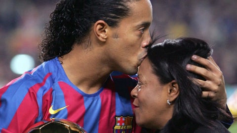 Mamá de Ronaldinho