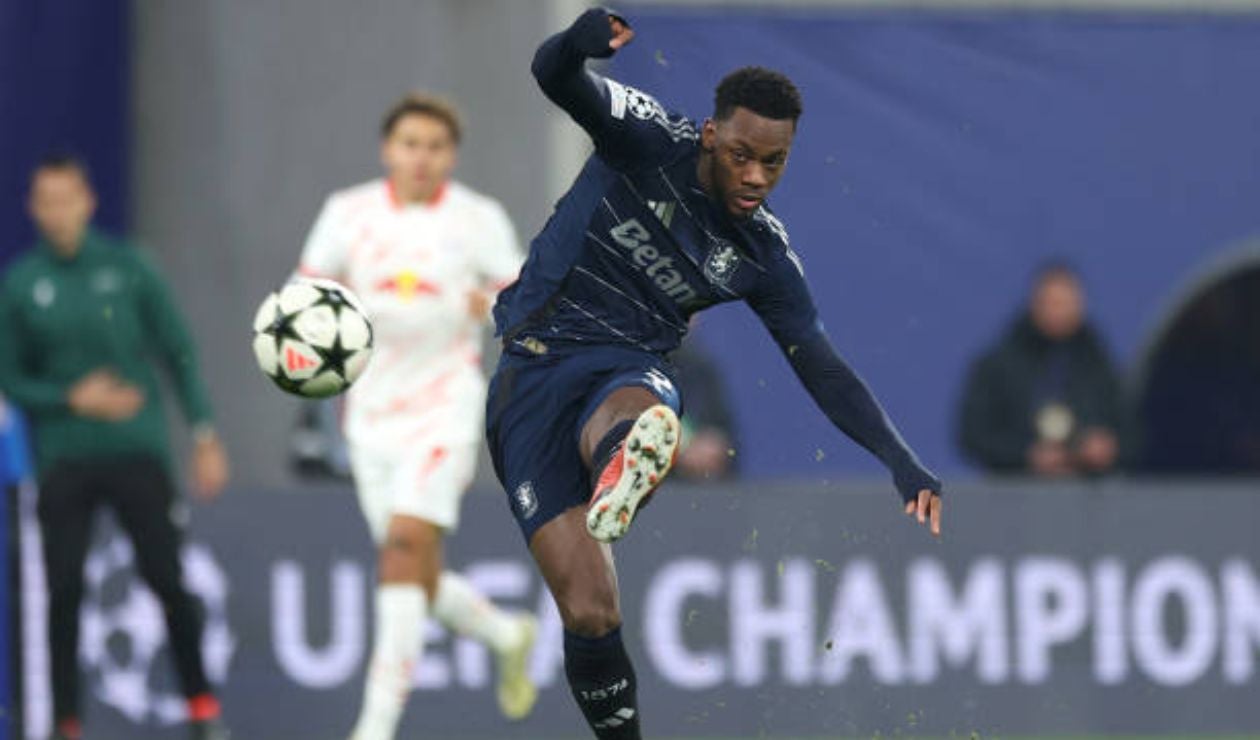 Jhon Duran guía el triunfo de Aston Villa ante Leipzig en la Champions