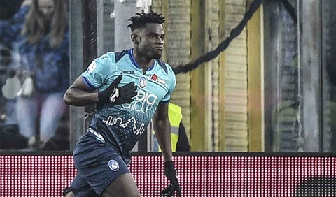 Duván Zapata, delantero colombiano en el Atalanta