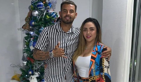 Edwin Cardona y su esposa