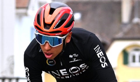 Egan Bernal con el INEOS Grenadiers