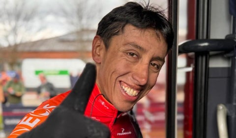 Egan Bernal con el INEOS Grenadiers