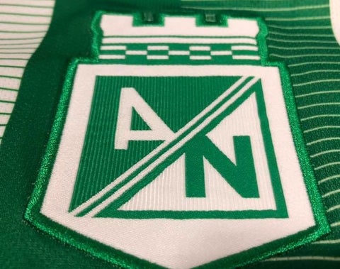 Atlético Nacional, Escudo