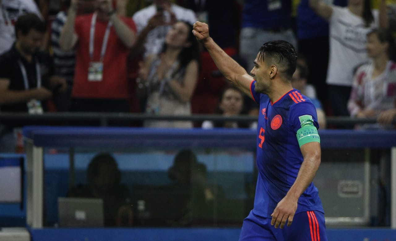 Falcao, puño arriba, tras hacer su gol a Polonia