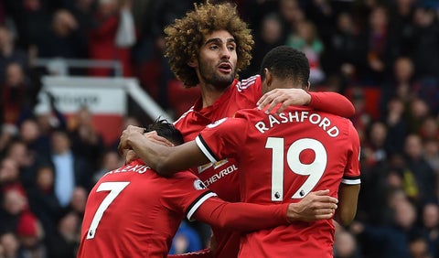 Fellaini celebrando su gol de cabeza en el triunfo ante Arsenal - Abril de 2018