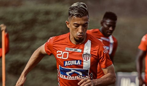 Fernando Uribe, Junior